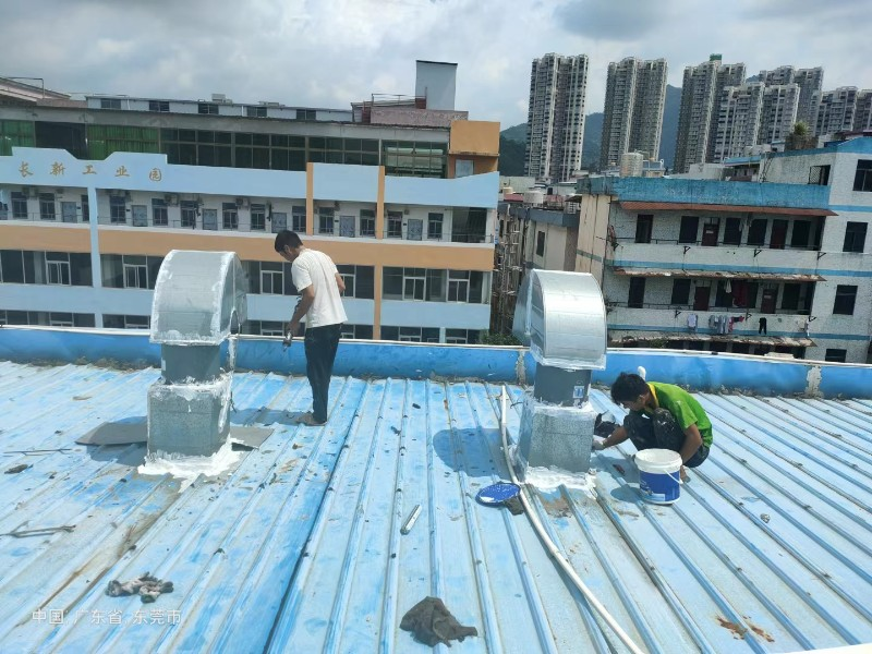 固始钢结构屋面涂料维修方法